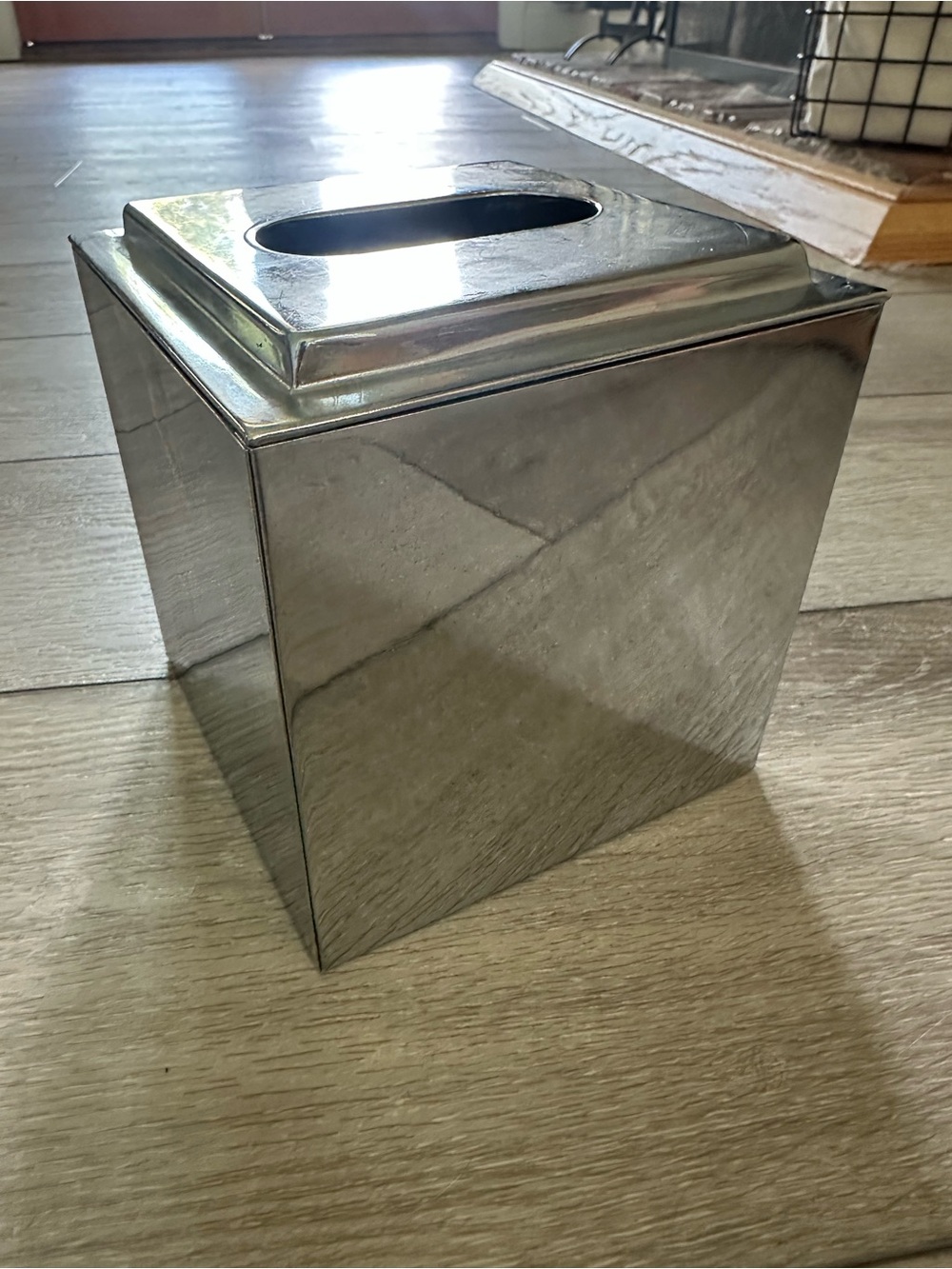 Polished Silver Metal Tissue Box Cover - Modern Bath Accessory